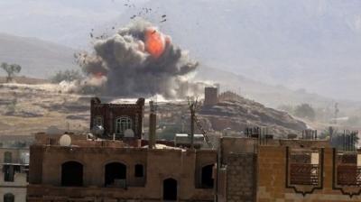 Σαουδική Αραβία: Αεροπορικές επιδρομές στην Υεμένη σε αντίποινα για τις επιθέσεις των ανταρτών Χούθι κατά πετρελαϊκών εγκαταστάσεων