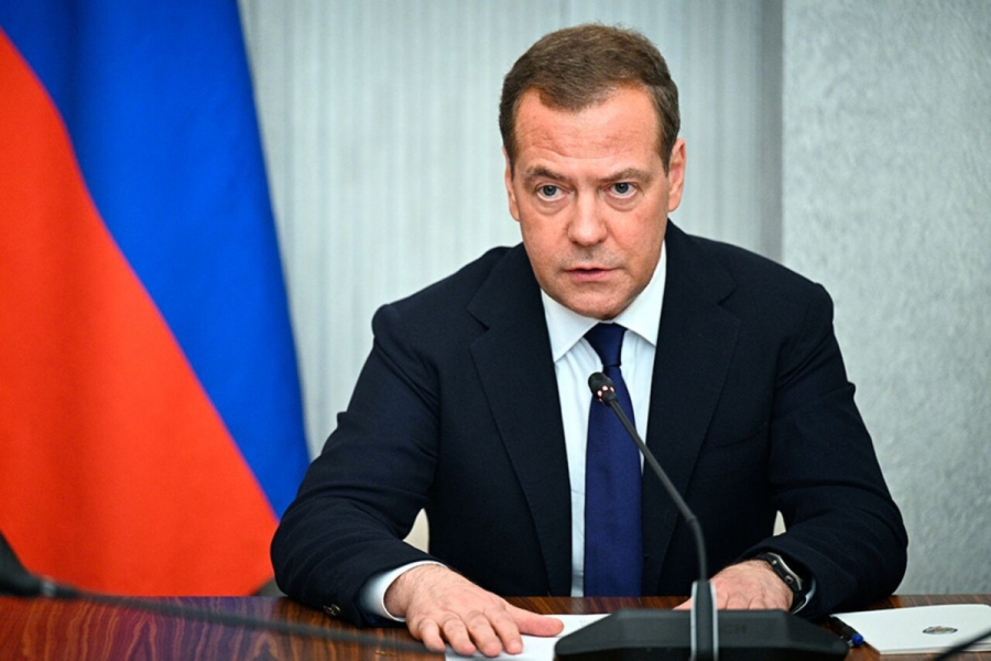 Medvedev (Ρωσία): Εισβάλαμε στην Ουκρανία γιατί το Κίεβο απειλούσε να επαναρχίσει το πυρηνικό της πρόγραμμα