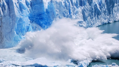 Κλιματική βόμβα: «Ανεξέλεγκτοι» παγετώνες απειλούν χιλιάδες ζωές – Οι επιστήμονες προειδοποιούν για ανυπολόγιστες καταστροφές