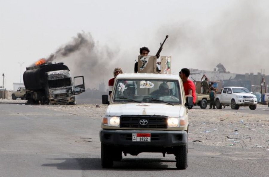 Υεμένη: Μαίνονται οι συγκρούσεις - Οι Χούθι υποστηρίζουν ότι έπληξαν στρατιωτική βάση στη Σ. Αραβία