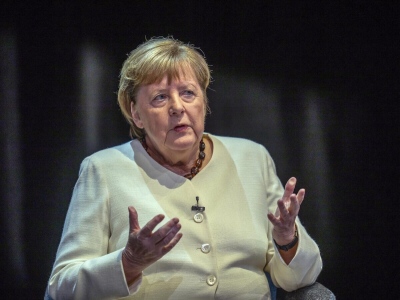 Η Μerkel… αποκάλυψε την υποκρισία της Δύσης για τον πόλεμο στην Ουκρανία