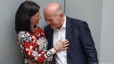 Μπλακάουτ στο Βερολίνο, αλλά ο δήμαρχος παίζει τένις