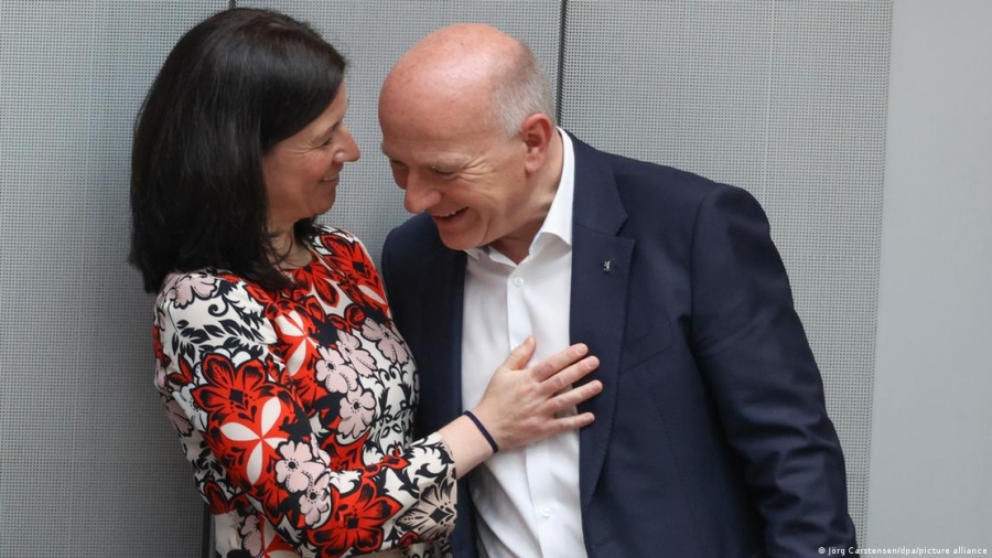 Μπλακάουτ στο Βερολίνο, αλλά ο δήμαρχος παίζει τένις