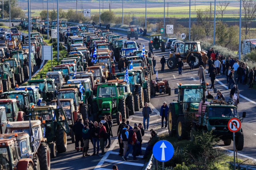 Έντρομη η κυβέρνηση σπεύδει να καθησυχάσει τους αγανακτισμένους αγρότες για τις επιδοτήσεις – Το non paper των 10 σημείων