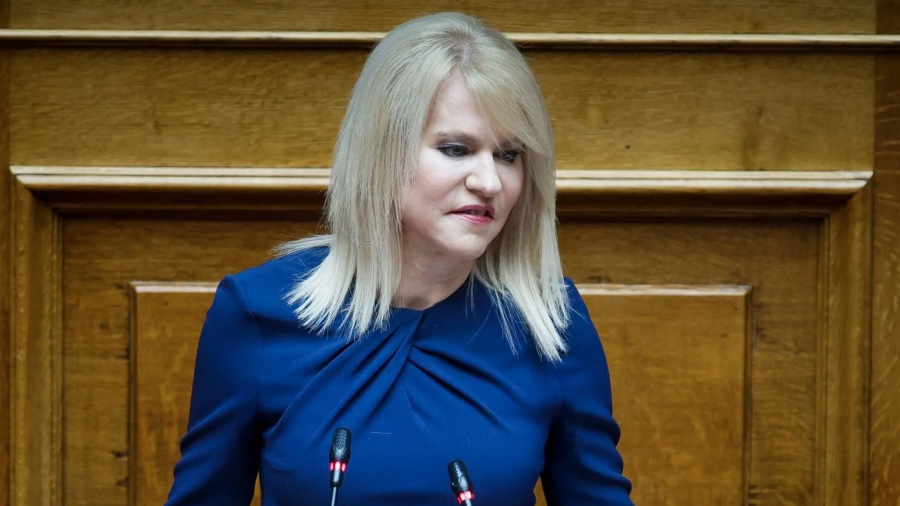 Τζάκρη - Βουλή: Προσφυγή στην κάλπη για να φύγει ο Μητσοτάκης δημοκρατικά και να αναπνεύσει η κοινωνία