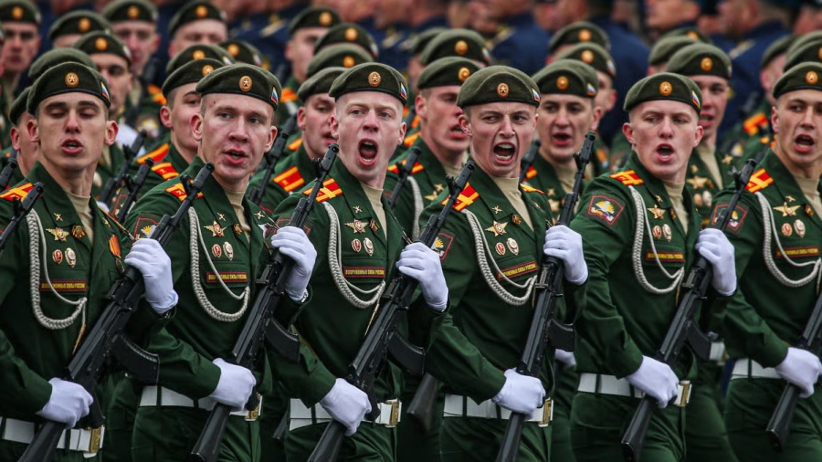 Σοκ από Larry Johnson (πρώην CIA): Η Ευρώπη είναι αδύναμη μπροστά στη Ρωσία - Το ΝΑΤΟ έχει χάσει τη δύναμή του