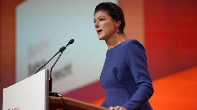 Κόλαφος η Wagenknecht (Γερμανία): Σταματήστε την υποτέλεια προς τις ΗΠΑ