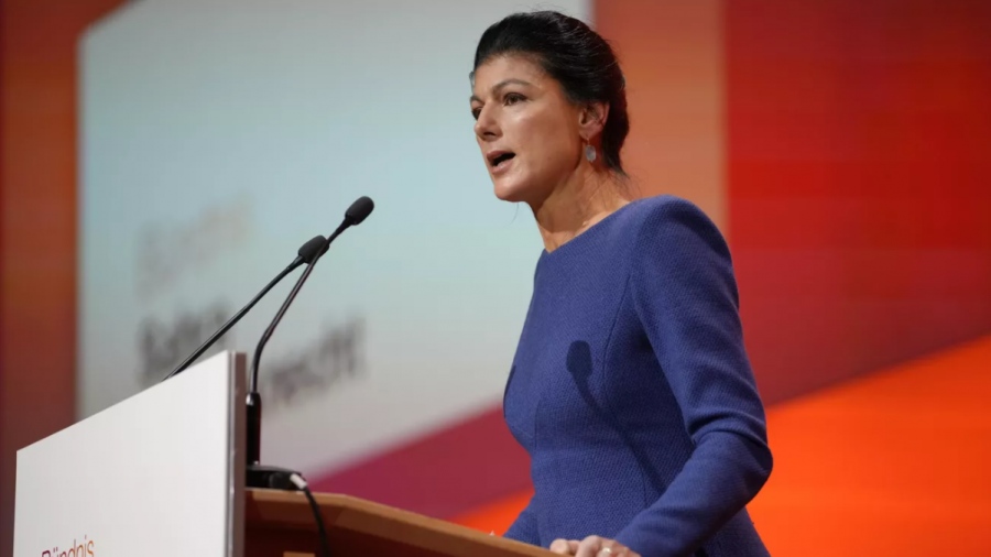 Κόλαφος η Wagenknecht (Γερμανία): Σταματήστε την υποτέλεια προς τις ΗΠΑ