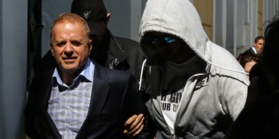 Ομόφωνα αθώος ο Θωμάς Λιακουνάκος για τα ελικόπτερα Apache - Απαλλάχθηκαν και οι 11 κατηγορούμενοι