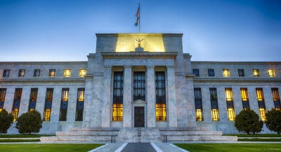 Fed: Η οικονομική ανισότητα αυξάνει τον κίνδυνο νέων οικονομικών σοκ στις ΗΠΑ