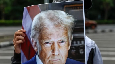 «Η θεωρία του τρελού» σε ισχύ: O Trump τρομάζει τον κόσμο αλλά γυρνά boomerang, όταν ο αντίπαλος είναι σε απόγνωση