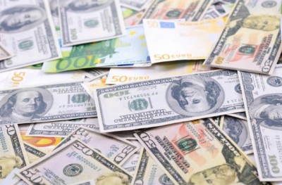 Σε υψηλό άνω των 2 ετών έναντι του δολαρίου ΗΠΑ το ευρώ, πλησιάζει το 1,20