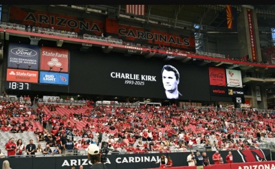 Τελευταίο αντίο στον Charlie Kirk από 200.000 οπαδούς  - Η Αμερική αποχαιρέτησε τον ήρωα των ΜΑGA – Για τον Θεό και την Πατρίδα