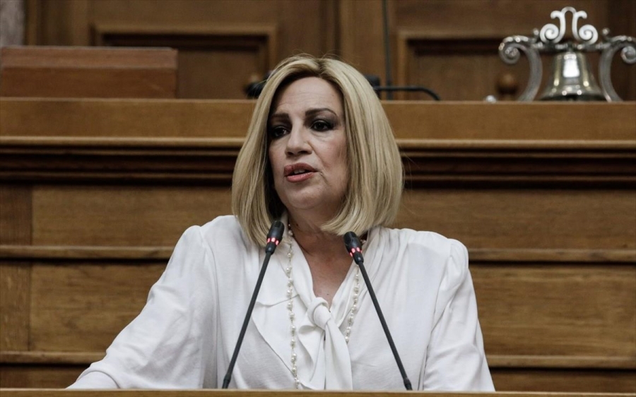 Γεννηματά: Όχι μόνο δεξιός αλλά και αδέξιος, αδύναμος πρωθυπουργός ο Μητσοτάκης