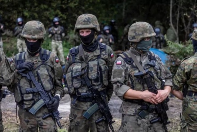 Πολεμικός συναγερμός στην Πολωνία: Στέλνει στρατό και ελικόπτερα στα σύνορα με τη Λευκορωσία – Αναταραχή για Wagner