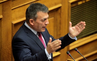 Βρούτσης: Η κυβέρνηση έχει μετατρέψει τους μισθούς σε επιδόματα – Δυσοίωνες οι προοπτικές