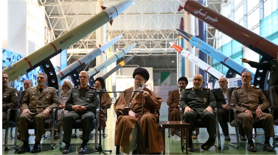 Ανάφλεξη στη Μέση Ανατολή από το power game στην Ερυθρά Θάλασσα -﻿﻿ Γιατί είναι αναπότρεπτη η σύγκρουση ΗΠΑ και Ιράν