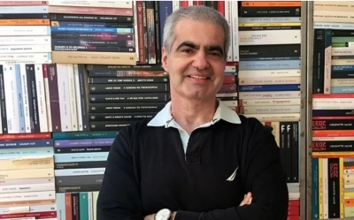 Προφυλακίστηκε για παιδική πορνογραφία ο πολυβραβευμένος συγγραφέας Βασίλης Παπαθεοδώρου