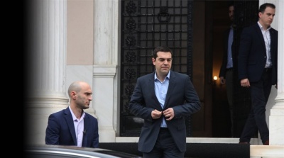 Μέτωπα ανοικτά παντού για την κυβέρνηση