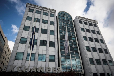 ΧΑ: Μεταβλητότητα γύρω από τις 900 μονάδες περιμένουν οι αναλυτές – Οι τράπεζες και πάλι στο επίκεντρο