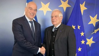 Επικοινωνία Δένδια με Borrell και Varhelyi - Στο επίκεντρο οι τουρκικές προκλήσεις