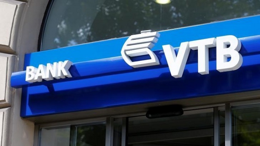Costin (VTB): Ουτοπική η πλήρης κατάργησης του δολαρίου στις συναλλαγές της Ρωσίας