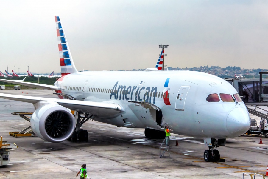 Η American Airlines αναστέλλει επ' αόριστον τις πτήσεις της προς και από τη Βενεζουέλα