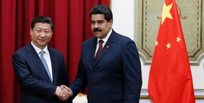 Στο πλευρό της Βενεζουέλας η Κίνα - Διαβεβαίωσε το Maduro ότι θα βοηθήσει όπου χρειαστεί