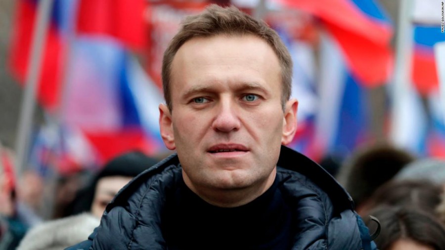 Η Merkel επισκέφτηκε τον Navalny όταν νοσηλευόταν στο Βερολίνο για δηλητηρίαση