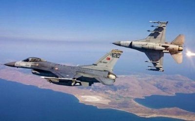 Νέα υπερπτήση τουρκικών μαχητικών F 16 πάνω από Παναγιά και Οινούσσες