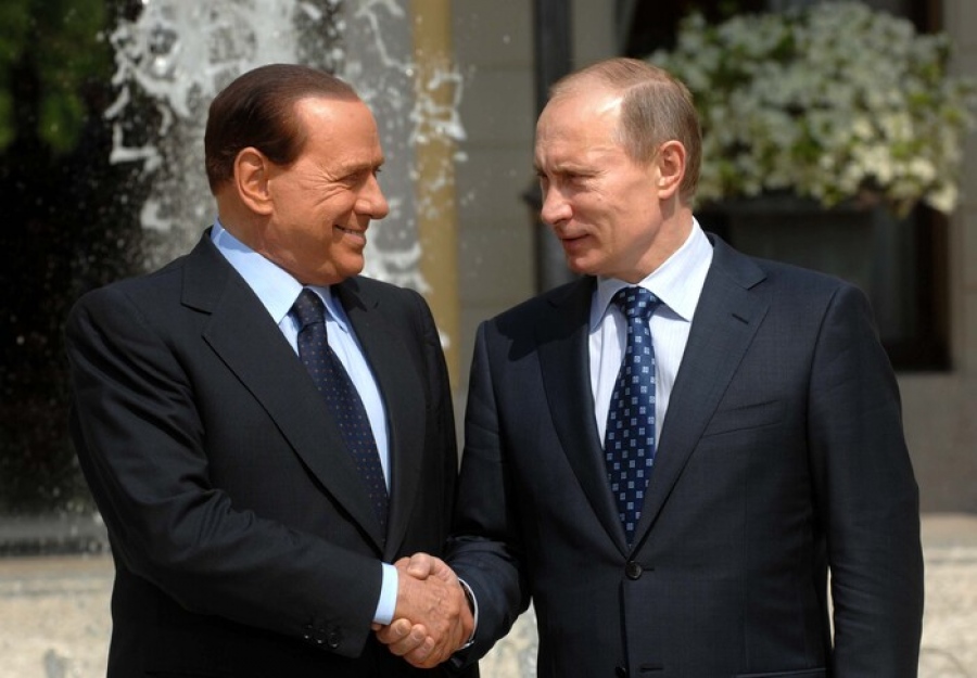 Putin: Ενός λεπτού σιγή για τον Berlusconi – Ήταν μία πολύ μεγάλη προσωπικότητα