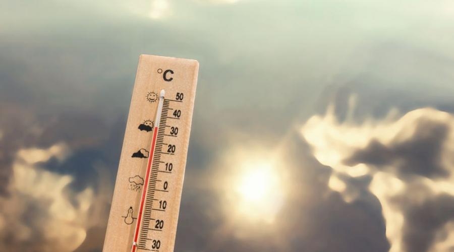 Σάκης Αρναούτογλου: Μετά τη ζέστη του τριημέρου πτώση της θερμοκρασίας κατά 9 -10 βαθμούς