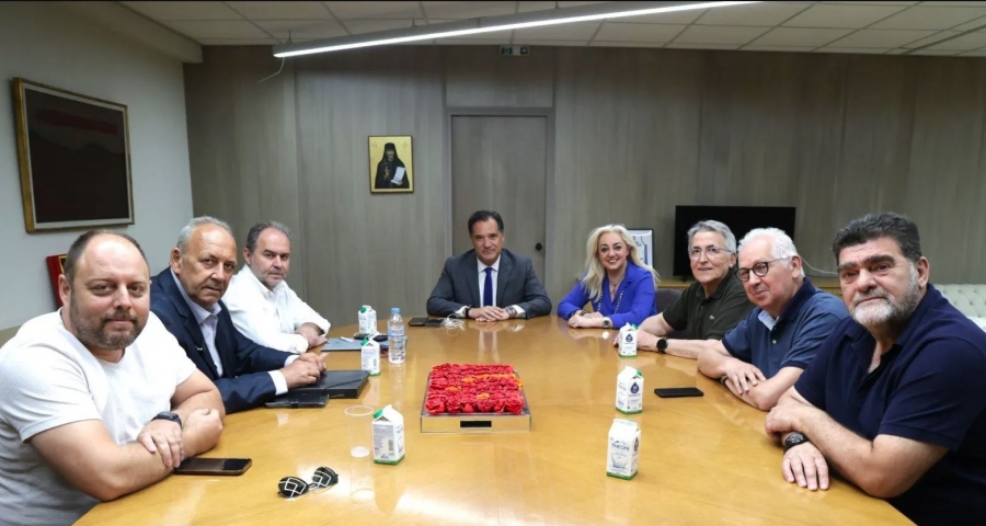 Α. Γεωργιάδης (Υπ. Εργασίας): Συνάντηση εργασίας με το Προεδρείο της Γ.Σ.Ε.Ε.