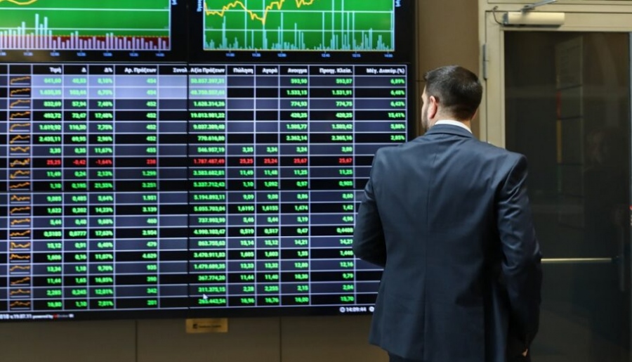 Λίγο μετά το άνοιγμα του ΧΑ – Συσσώρευση στα υψηλά 9 ετών – Που εντοπίζονται επιλεκτικές κινήσεις