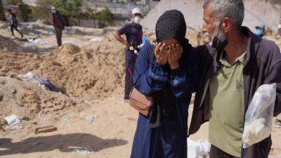 Hamas: Απόδειξη της γενοκτονίας του Ισραήλ η ανακάλυψη ομαδικών τάφων στην Khan Younis