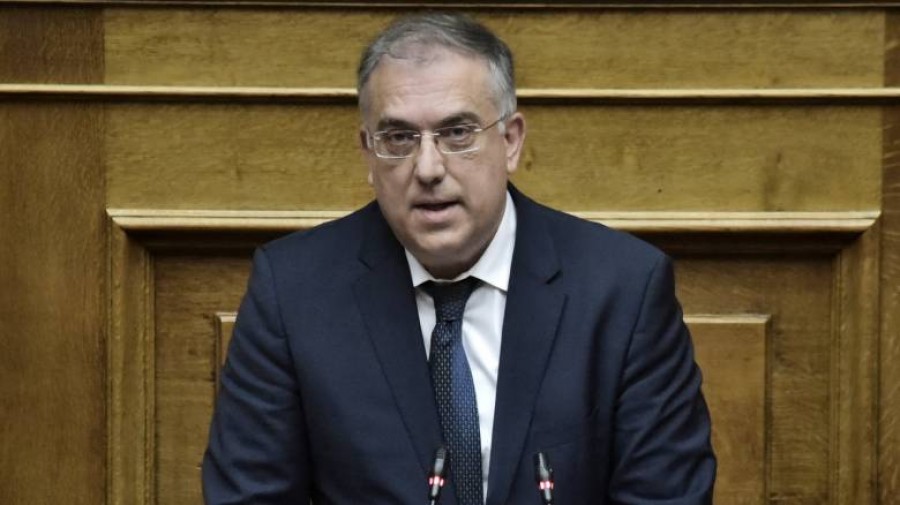 Θεοδωρικάκος: Ο ΣΥΡΙΖΑ επιχειρεί κομματική συσπείρωση με παλαιοκομματικούς τακτικισμούς