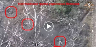 Ρώσοι στρατιώτες σκοτώνουν Ουκρανούς στη Maryinka του Donetsk