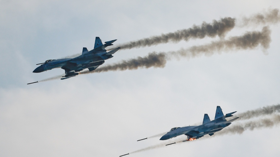 Κόλαση στο Δούναβη: Ρωσικό χτύπημα στο λιμάνι Izmail - Στόχος νατοϊκά drones