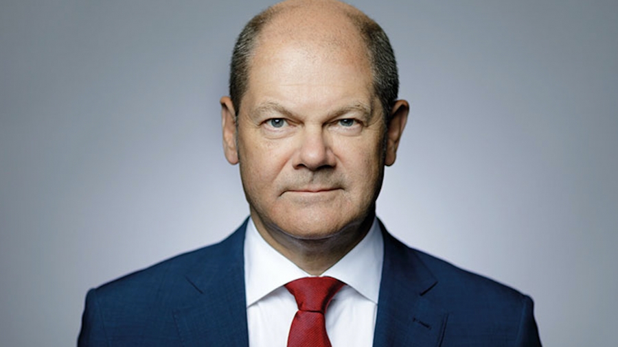 Scholz: Μεγάλη απόφαση και αναπόφευκτη η υπαγωγή της Rosneft Deutschland σε κρατικό έλεγχο