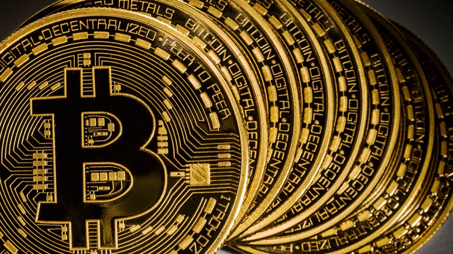 Ράλι 14% στο bitcoin - Πάνω από τα 11.000 δολ. λόγω της αναταραχής στις διεθνείς αγορές