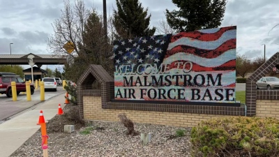 Σοκ από πυροβολισμούς σε αεροπορική βάση στην καρδιά των ΗΠΑ - Αντιμετωπίζεται ως τρομοκρατικό χτύπημα