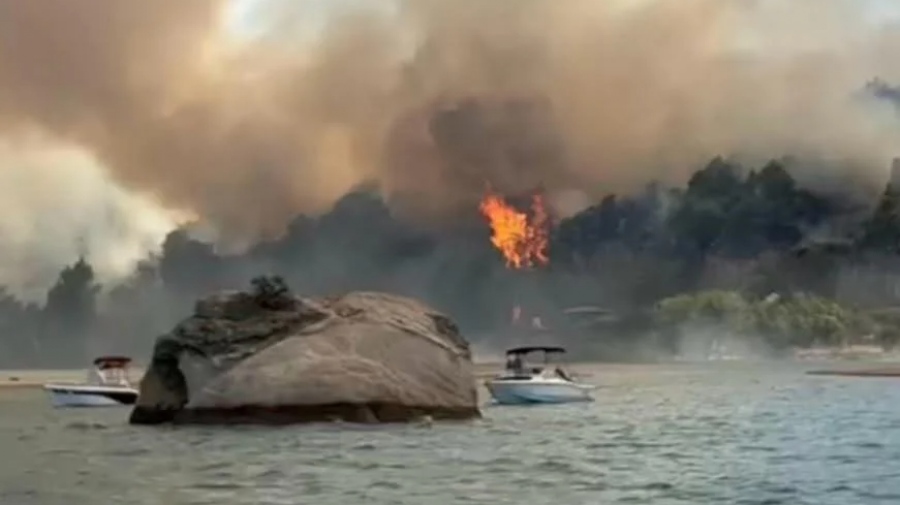 Συνελήφθη 45χρονος για τη μεγάλη φωτιά στη Βουρβουρού Χαλκιδικής