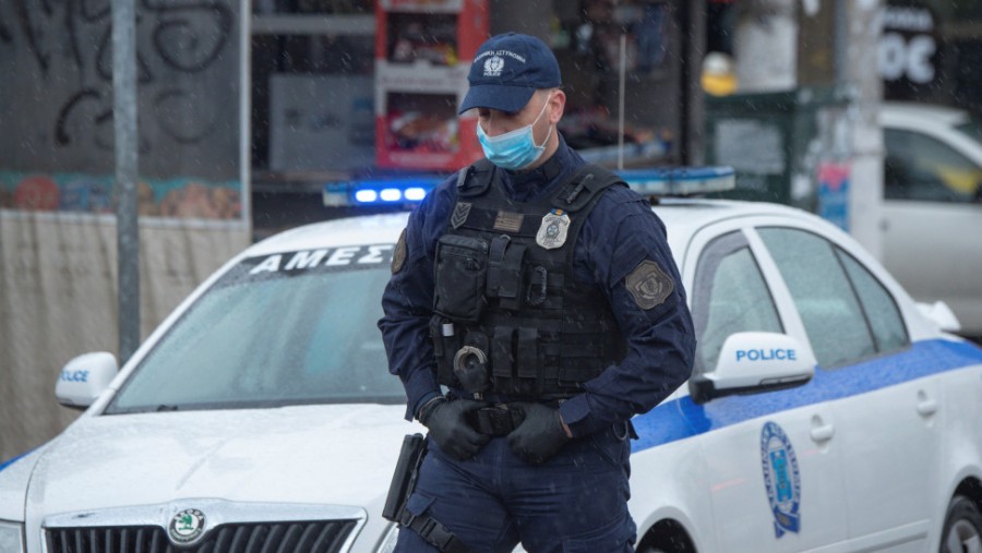 Πάρτι τα ξημερώματα σε ξενοδοχείο στη Συγγρού, παρά την απαγόρευση - Συνελήφθη η διοργανώτρια