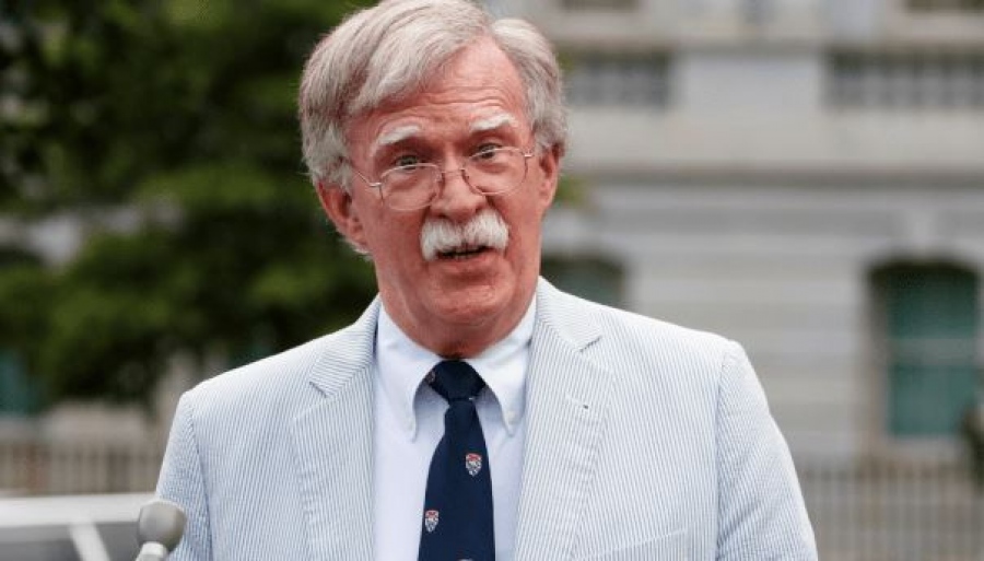 Bolton (ΗΠΑ): Θεαματική βελτίωση στη σχέση Trump – Zelensky με τη συνάντηση στη Ρώμη