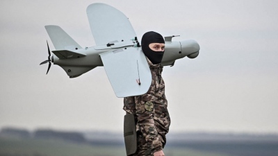 Γάλλος πολιτικός προειδοποιεί: «Η κατάσταση θυμίζει τον Εξολοθρευτή - Τα drones άλλαξαν για πάντα τον πόλεμο»