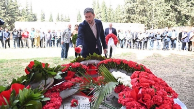 Ανδρουλάκης: Τιμούμε τους αγώνες των εργαζομένων σε όλη την ανθρωπότητα για αξιοπρεπείς μισθούς