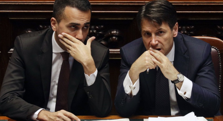 DW: Τριγμοί στην κυβέρνηση Conte λόγω Di Maio - Salvini: Σε αποσύνθεση τα 5 Αστέρια