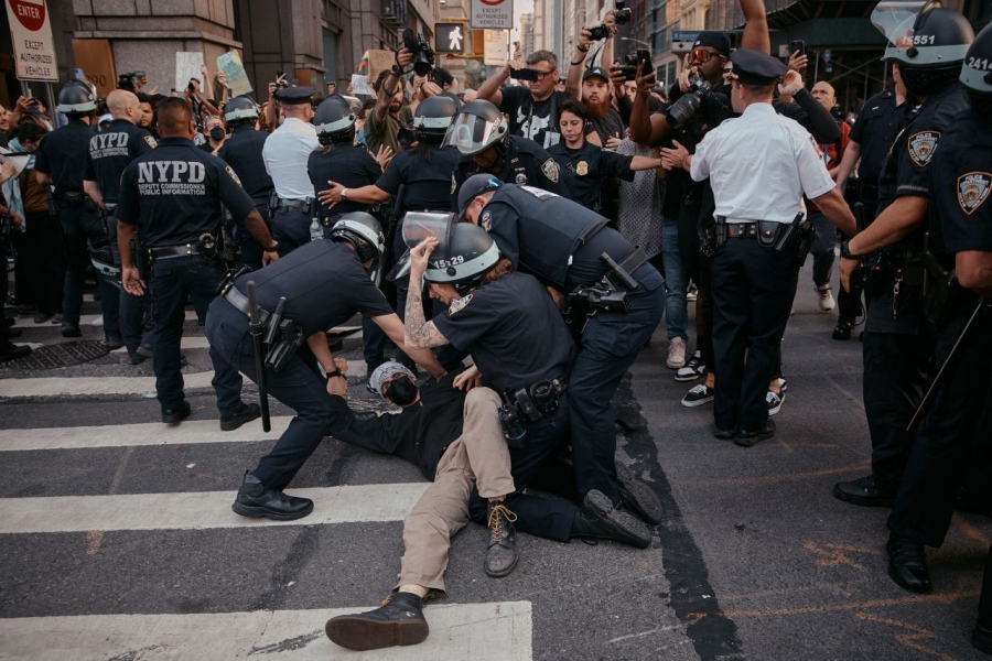 Η Αμερική στις φλόγες... O ύπουλος ρόλος του κινήματος «50501», εξαπλώνονται οι μαζικές διαδηλώσεις
