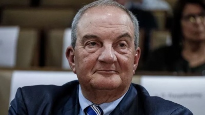 Μήνυμα Καραμανλή σε Μαξίμου: Πιο σύνθετη εξωτερική πολιτική - «Βόμβες» για Τουρκία και ΕΕ