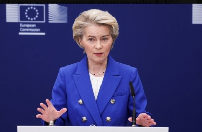 Von der Leyen: «Ισχυρή, αν όχι τέλεια» η εμπορική συμφωνία Eυρωπαϊκής Ένωσης - ΗΠΑ